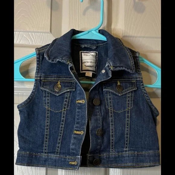 Gymboree Blue Jean Vest Girl‎ Size S (5-6)🌸