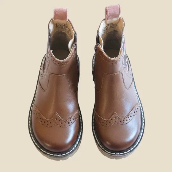 Mini Boden Kids Tan Leather Floral Wingtip Brogue Chelsea Boots Size EU 24 C1751