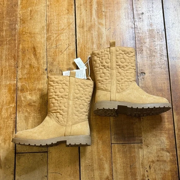 Old Navy Tan Quilted Boots spiced saffron tall boot size 10 new never worn
