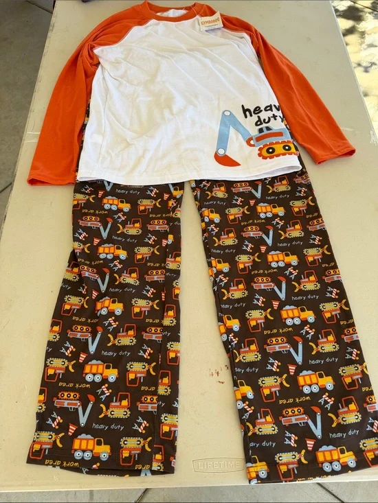 NWT Gymboree Orange and White Construction Pajama Set