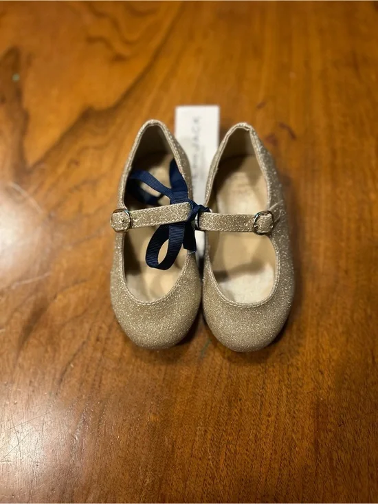 NWT Janie & Jack gold holiday Mary Jane’s