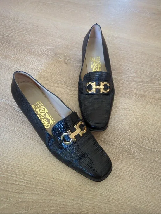 Salvatore Ferragamo Gancini Loafers Shoes Womens Black Lizard Embossed 8.52A