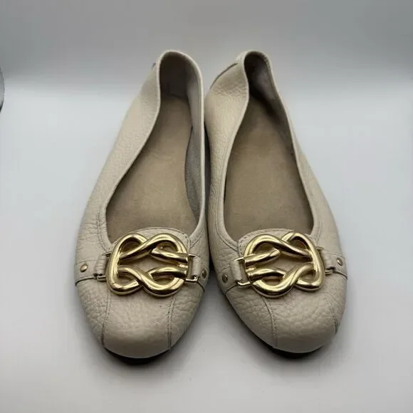 Aerosoles Big Bet Cream Loafers Ballet Flats Gold Buckle Sz 6 1/2 M Comfortable