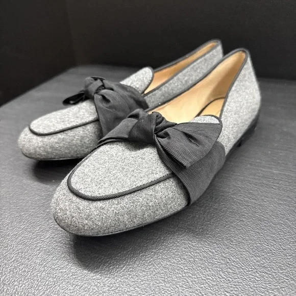 Antonio Melani Gray and Black Felt Loafers With Bow Shoes Size 8.5 (SEE PICTURE)