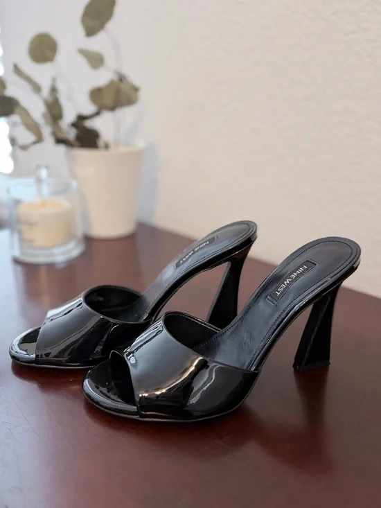 Nine West Kool3 Black Patent Peep-Toe Slip-On Heeled Sandals Size 7 NIB