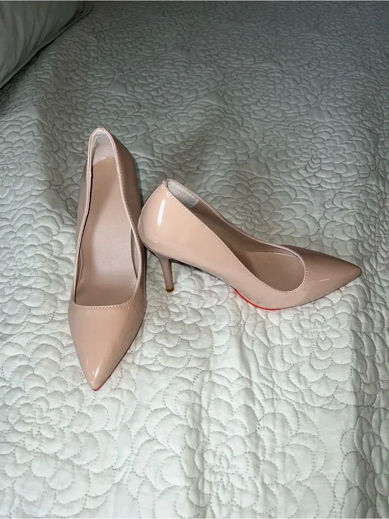 Nude Patent Pointed-Toe Stiletto Pumps