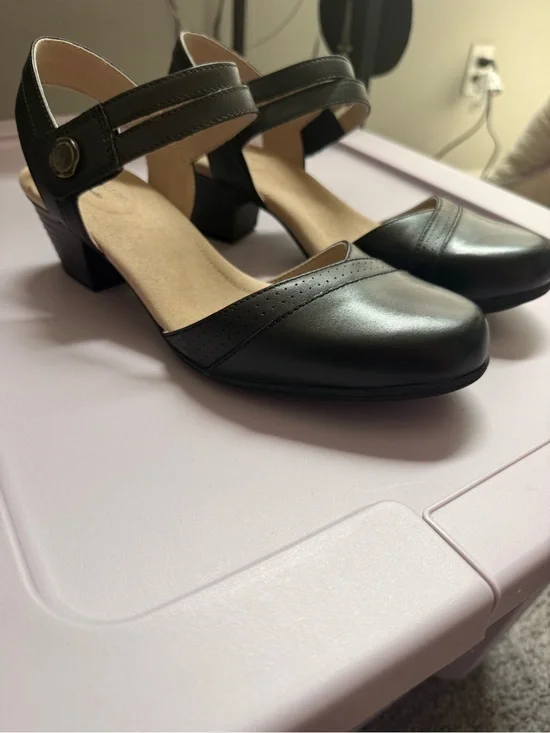 Clarks Black Mary Jane Low Block Heel Pumps