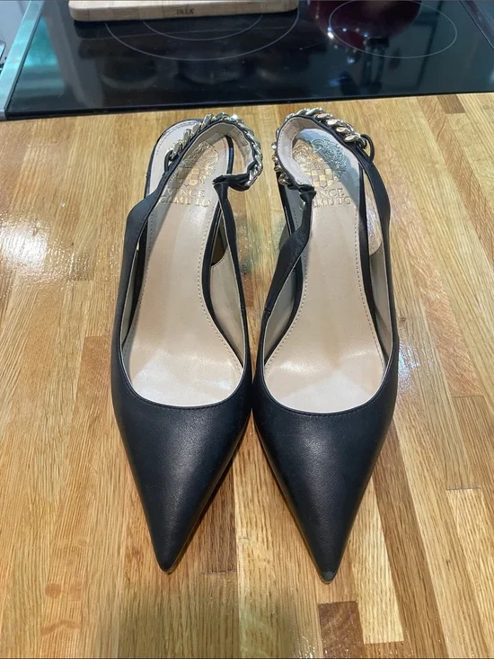 Vince Camuto Black Pointed-Toe Slingback Pumps with Chain Strap