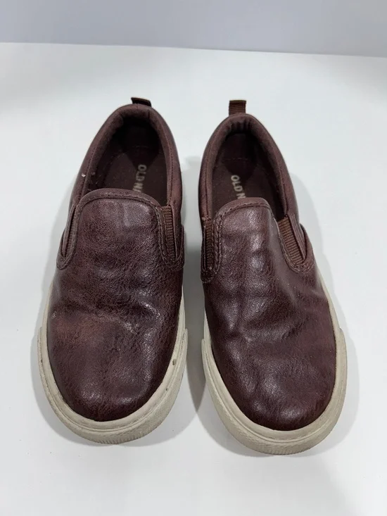 OLD NAVY Boys-Girls-Kids Brown w/Rubber bottom grip Dress/Play Shoes Size 13-GUC