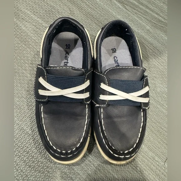 Carters shoes size 10