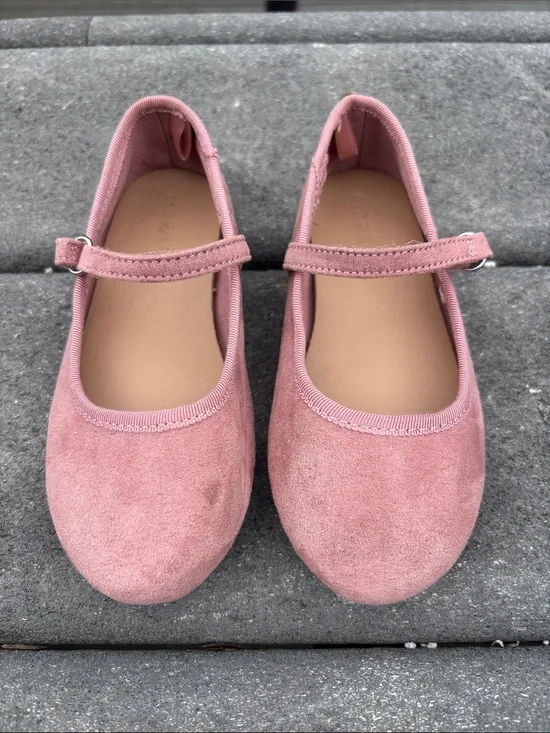 Old Navy Girls' Light Pink Mary Jane Shoes, Ballet Flats, Cute, Size Toddler 9