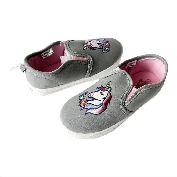 Oshkosh B’gosh Maeve‎ Girls Light Gray Unicorn Slip On Shoes Size 12