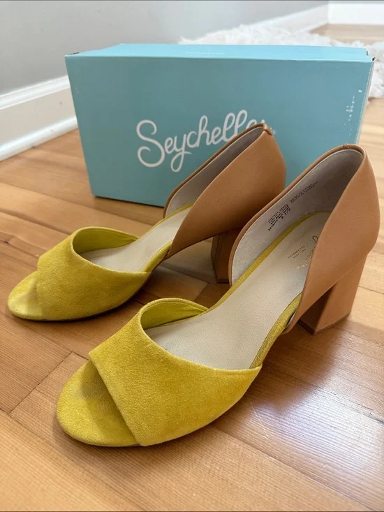 Seychelles Yellow Suede and Tan Block Heel D'Orsay Shabby Chic
