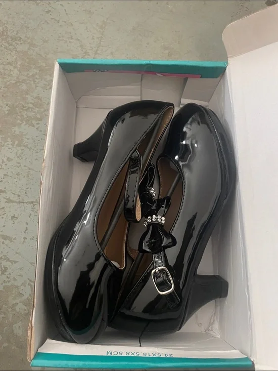 Link Black Patent Mary Jane Heels with Bow and Rhinestone Detail