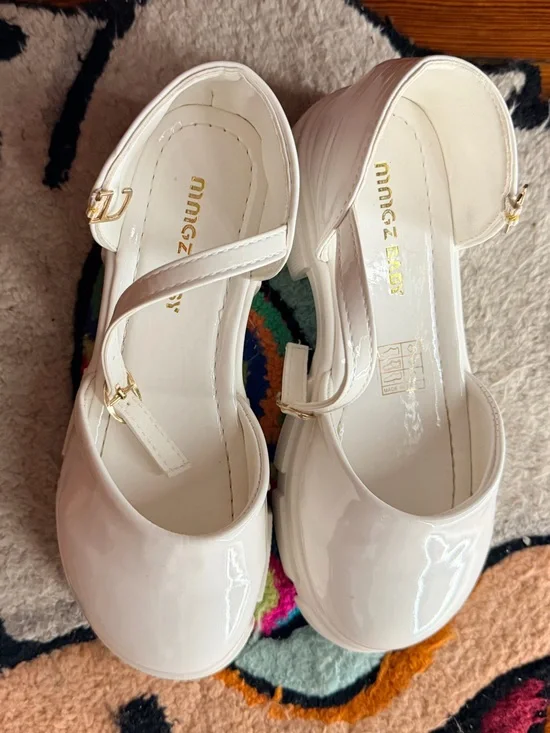 Girls white high chunky heel