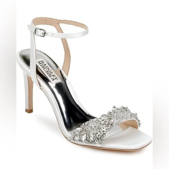 Badgley Mischka Women's Rider Heeled Sandal, White 9