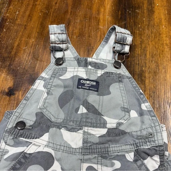 Osh Kosh Gray‎ Camo Overalls Size 18 Months