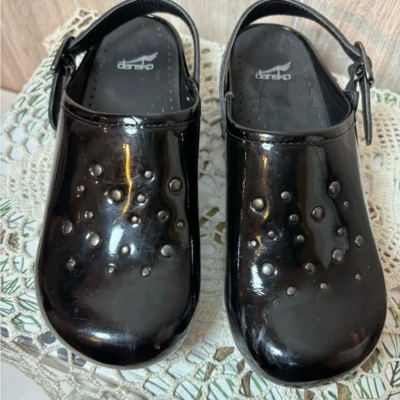 Dansko Jemma Kids Shiny Black Patent Leather Clog Shoes