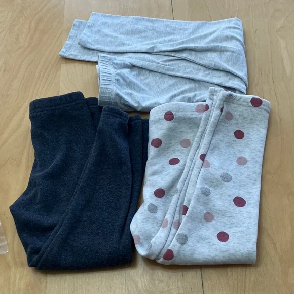 Set of Three kids bottoms‎ size 6  grey 2 sweatpants 1 legging