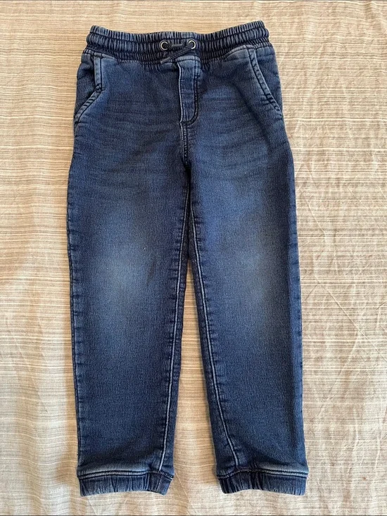 Boys 5 Osh Gosh Denim w French Terry Lining