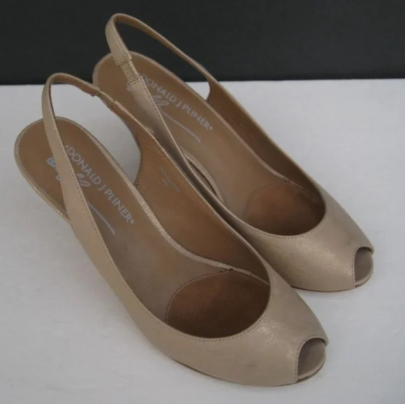 Donald J. Plunder Papina Slingback Kitten Heels