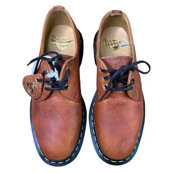 Dr. Martens 1461 Leather Shoe in Dark Tan NWT Size Youth 4