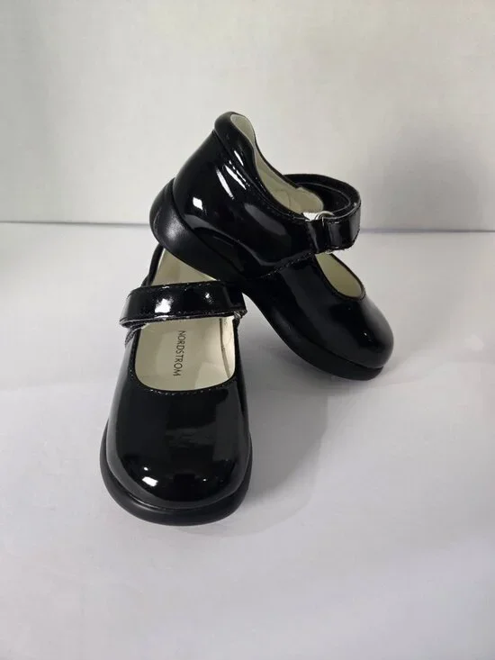 Nordstrom Black Patent Leather Mary Jane Shoes Toddler Girls Size 22 US 6 Flats