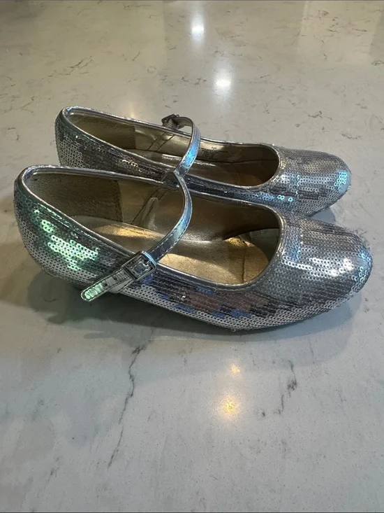The Children's Place Silver Sequin Mary Jane Flats