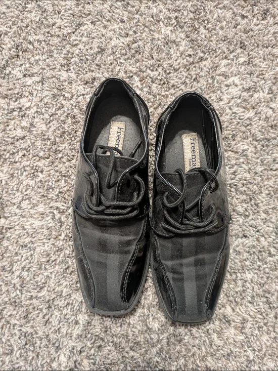 Kids' Black Lace-Up Dress Shoes