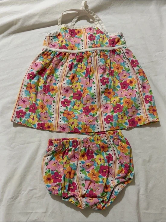 4/$20 OshKosh 2 piece 12 month