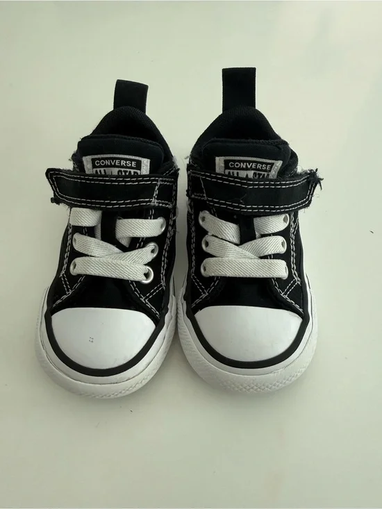 Converse Kids Black and White Hook-and-Loop Low Top Sneakers