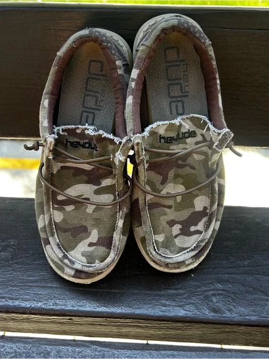 Hey Dude Wally Camo USA Flag‎ Slip-On Shoe