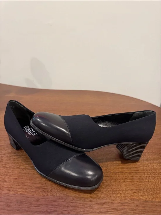 Munro Black Low Block Heel Slip-Ons