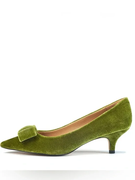 Velvet Pointed-Toe Low Heel Pumps in Olive Green