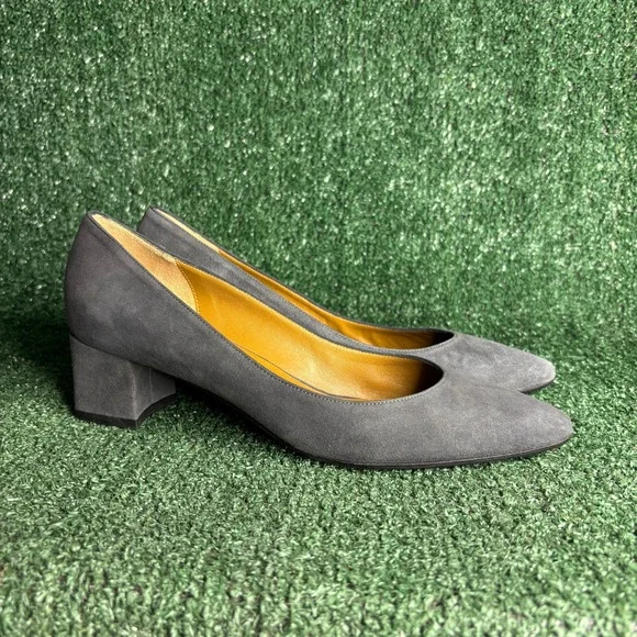 NEW Aquatalia Fuoco Suede Block Heel Pointed Toe Classic Pumps Grey Women Size 9