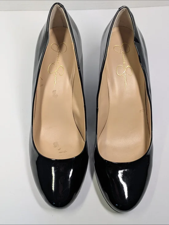 Jessica Simpson Black Patent Round-Toe Pumps