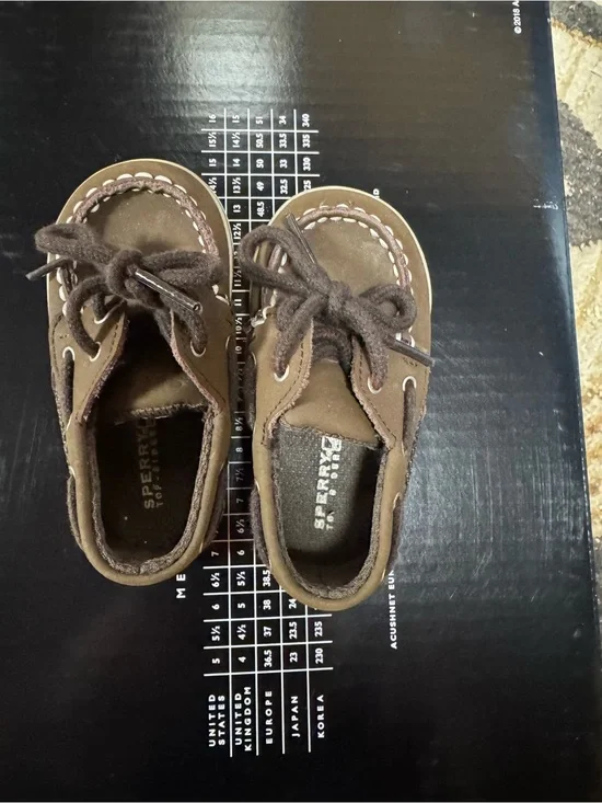 Sperry Brown Kids Moccasins with Lace Detail