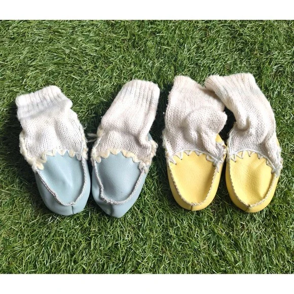 Vintage Leather Baby Toddler Mocassins Socks Blue Yellow Slip On Shoes 2 Pair
