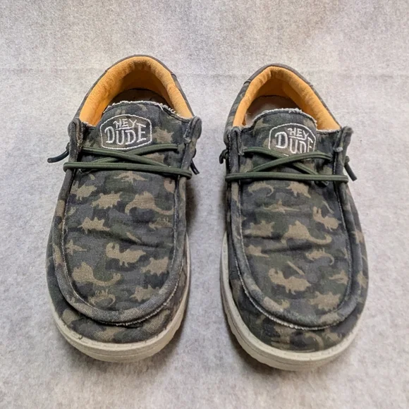 Hey Dude Wally Camdino Camouflage Dino Youth Shoes Size EU 36 (Y 4-5)