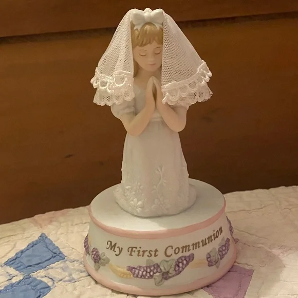 First Communion Prayer Figurine