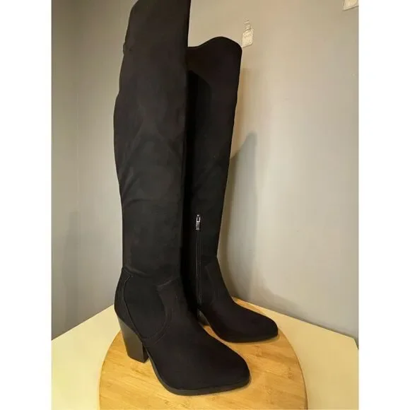 Marc Fisher Women's Suede Knee High Side Zip Heeled‎ Boots Black Size 6M