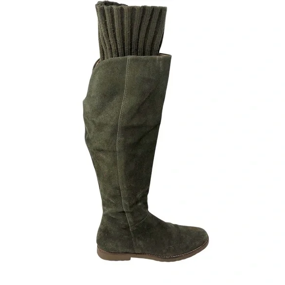 Corso Como Radar Flat‎ Boots in Green Suede