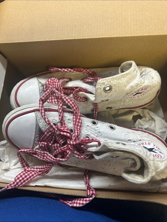 Converse White Kids High-Top Sneakers with Red Gingham Laces NEDOS