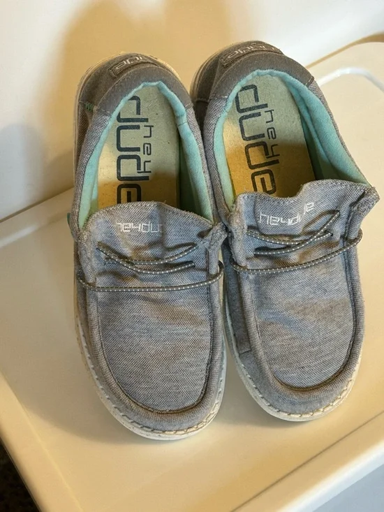 Hey Dude Kids Wally Slip-On Shoes in Light Gray with Mint Lining