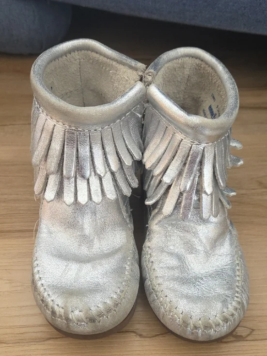 Metallic Silver Fringe Moccasin Boots