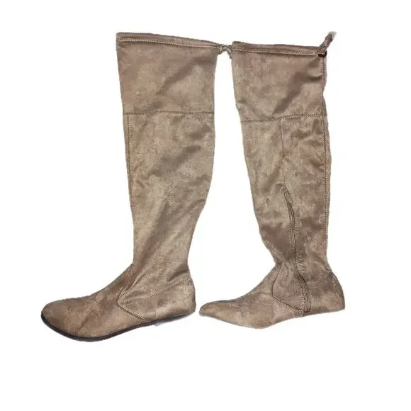 Time & Tru Women's Boots Size 11