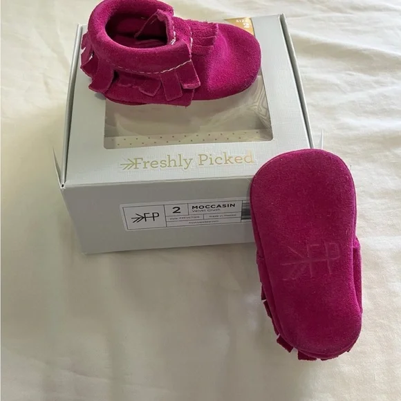 Freshly Picked Suede Moccasins in Magenta