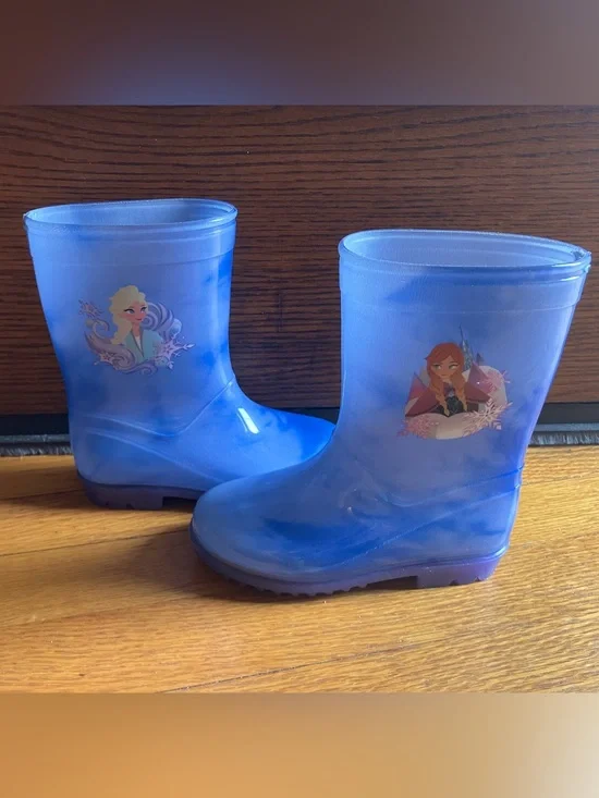 Disney Store Frozen rain boots kids size 10