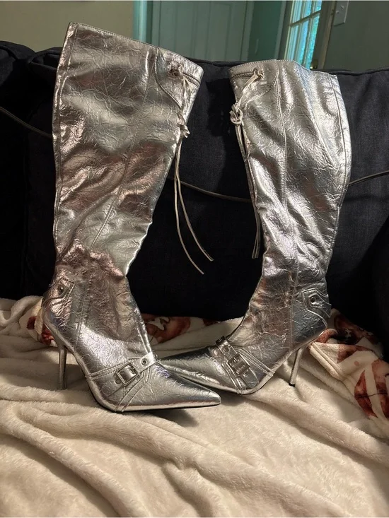 Women's Silver Metallic Knee-High Stiletto Boots