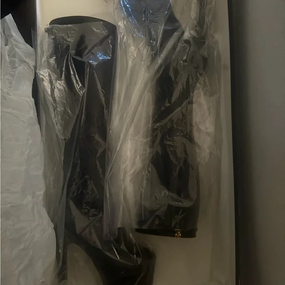 Gucci Black Knee-High Boots